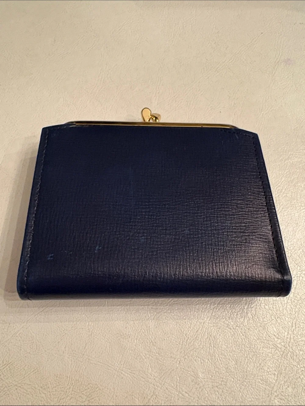 Amity compact navy